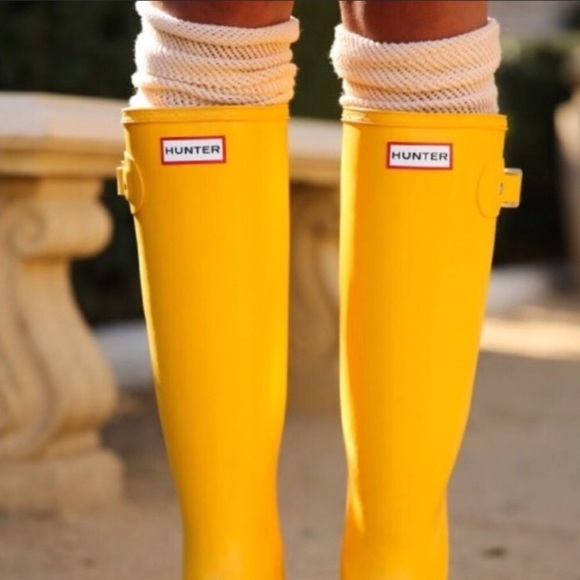 hunter yellow rain boots